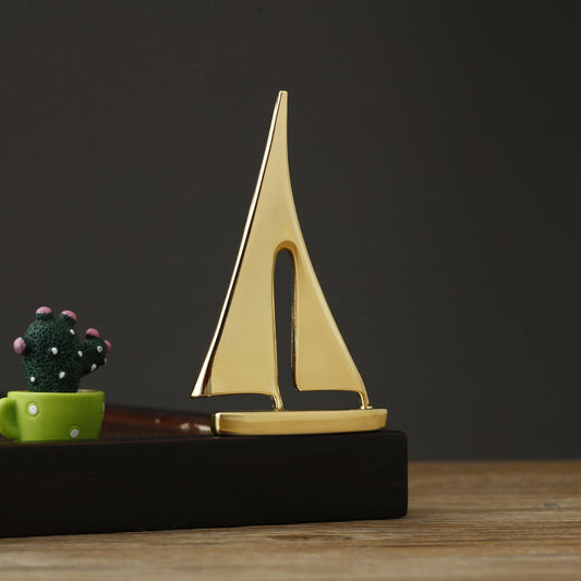 Creative Zinc Alloy Sailboat Decoration Home Decor Living Room Home Desktop Ornaments Modern Home Decoration Accessories